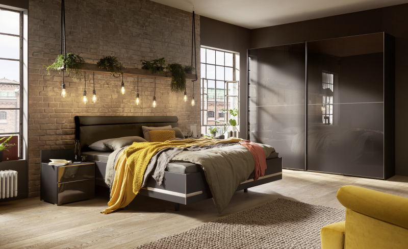 CONCEPT ME 310 Schwebetürenschrank / CONCEPT ME 500 Bett
